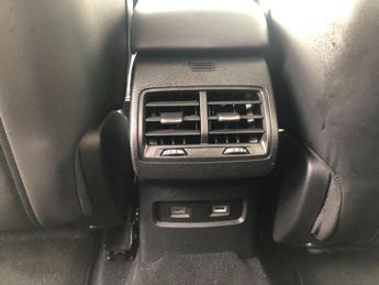 Citroen C4 50kWh Shine Plus Auto 5dr (7.4kW Charger)