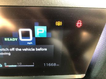 Citroen C4 50kWh Shine Plus Auto 5dr (7.4kW Charger)