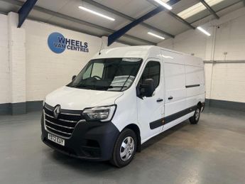 Renault Master 2.3 dCi 35 Business+ FWD LWB Medium Roof Euro 6 4dr