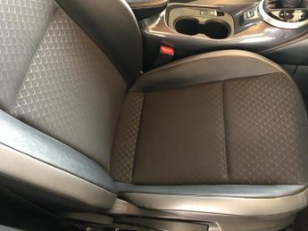 Nissan Juke 1.0 DiG-T 114 N-Connecta 5dr DCT