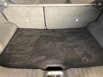 Nissan Juke 1.0 DiG-T 114 N-Connecta 5dr DCT