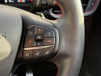 Ford Puma 1.0 EcoBoost Hybrid mHEV ST 5dr DCT