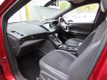 Ford Kuga 1.5 TDCi ST-Line 5dr Auto 2WD