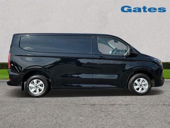 Ford Transit Custom 320 SWB Limited 65kWh 100kw / 136PS Auto