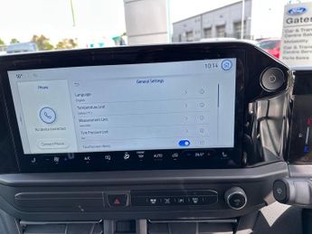 Ford Transit Custom 320 SWB Limited 65kWh 100kw / 136PS Auto