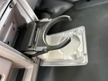 Ford Transit Custom 320 SWB Limited 65kWh 100kw / 136PS Auto