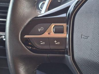 Peugeot 208 1.2 PureTech Active Premium EAT Euro 6 (s/s) 5dr