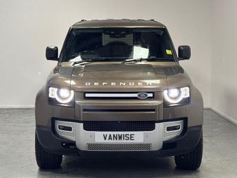 Land Rover Defender D250 Hard Top 110 SE 3.0l Auto