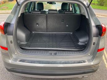 Hyundai Tucson 1.6 CRDi Premium DCT Euro 6 (s/s) 5dr