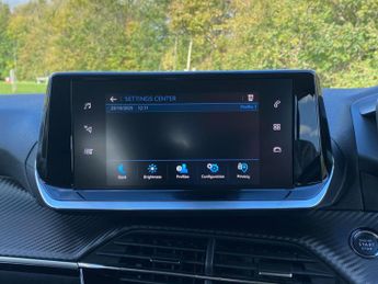 Peugeot 2008 1.2 PureTech Allure EAT Euro 6 (s/s) 5dr