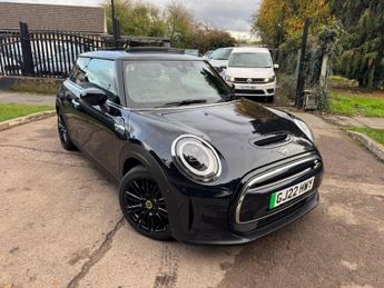 MINI Hatch 135kW Cooper S Level 3 33kWh 3dr Auto