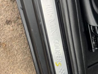 MINI HATCHBACK 135kW Cooper S Level 3 33kWh 3dr Auto