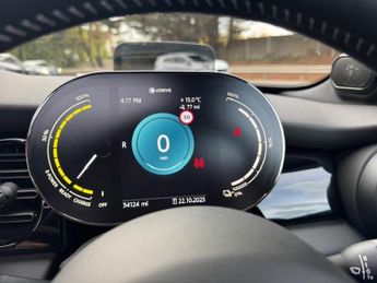 MINI HATCHBACK 135kW Cooper S Level 3 33kWh 3dr Auto