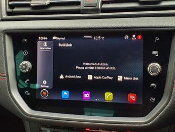 SEAT Arona 1.5 TSI 150 FR [EZ] 5dr DSG