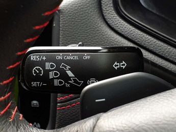 SEAT Arona 1.5 TSI 150 FR [EZ] 5dr DSG