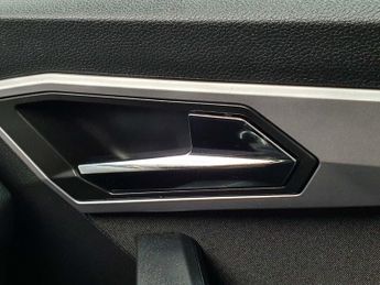 SEAT Arona 1.5 TSI 150 FR [EZ] 5dr DSG