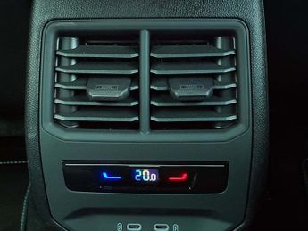 SEAT Leon 1.5 eTSI 115 FR Sport 5dr DSG [DAP]