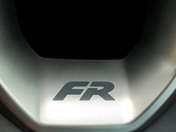 SEAT Leon 1.5 eTSI 115 FR Sport 5dr DSG [DAP]