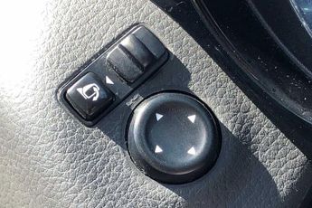 Nissan Qashqai 1.3 DiG-T 160 N-Connecta 5dr DCT