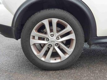 Nissan Juke 1.6 Acenta 5dr CVT