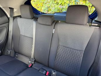 Toyota Yaris 1.5 VVT-h Icon E-CVT Euro 6 (s/s) 5dr