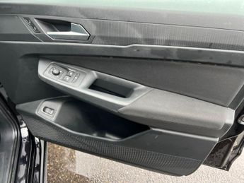 Ford Transit Connect 250 LWB 1.5 Active Flexcab 150PS PHEV Auto