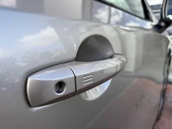 Nissan Ariya (178kW) Engage (87kWh) [22Kw Charger]