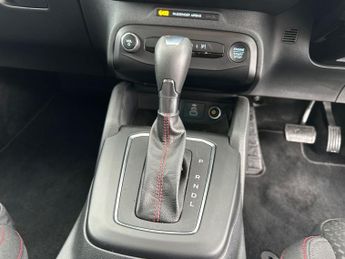 Ford Focus Estate ST-Line 1.0 MHEV 155PS Auto