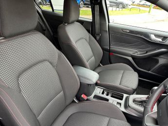 Ford Focus 5Dr ST-Line 1.0 MHEV 155PS Auto