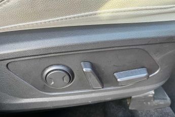 Hyundai Tucson 1.6 TGDi Hybrid 230 Ultimate 5dr 2WD Auto