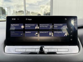 Nissan Qashqai 1.3 DiG-T MH 158 N-Connecta 5dr Xtronic