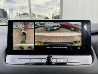 Nissan Qashqai 1.3 DiG-T MH 158 N-Connecta 5dr Xtronic