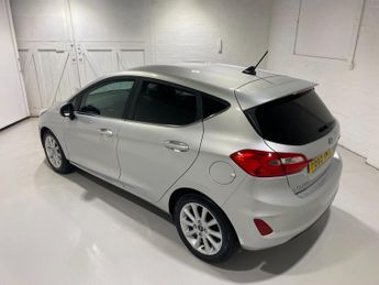 Ford Fiesta 1.0 Turbo EcoBoost (100PS) Automatic Titanium 5dr.***LOW MILES**