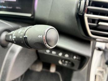 Citroen C4 50kWh Shine Plus Auto 5dr (7.4kW Charger)