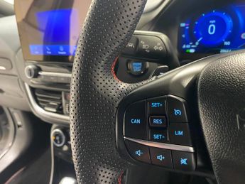 Ford Puma 1.0 Turbo EcoBoost (125PS) mHEV Automatic ST-Line X 5dr.