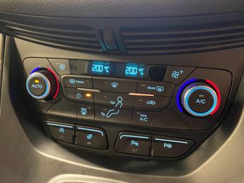 Ford Kuga 2.0 TDCi (180PS) Automatic Titanium AWD 5dr**HIGH SPEC**