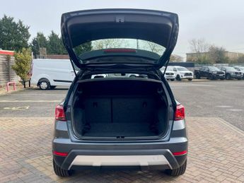 SEAT Arona 1.0 TSI 115 XCELLENCE DSG AUTO  (22088)