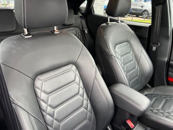 Ford Puma 5Dr ST-Line Vignale 1.0 MHEV 155PS Auto