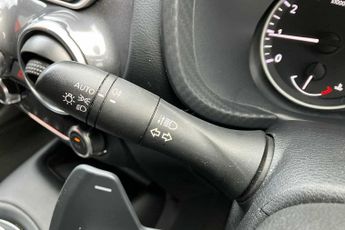 Nissan Juke 1.0 DiG-T 114 N-Connecta 5dr DCT