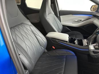 Ford Explorer 5Dr Premium Extended Range 2WD Auto