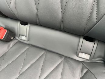 Ford Explorer 5Dr Premium Extended Range 2WD Auto