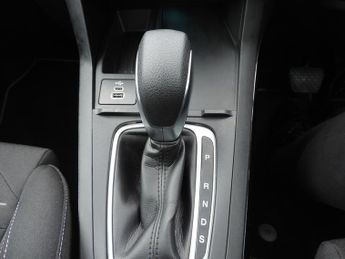 Ford Puma 1.0 EcoBoost Hybrid mHEV Titanium 5dr DCT