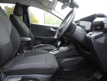 Ford Puma 1.0 EcoBoost Hybrid mHEV Titanium 5dr DCT