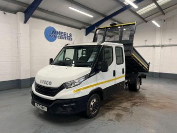 Iveco Daily 2.3D HPI 14V 35C 3450 HiMatic MWB Euro 6 (s/s) 4dr (DRW)