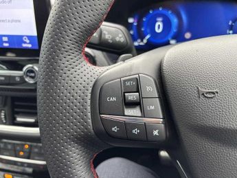 Ford Puma 1.0 EcoBoost Hybrid mHEV ST 5dr DCT