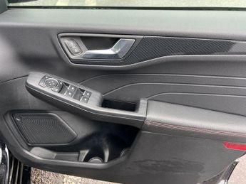 Ford Kuga 5Dr ST-Line Edition 2.5 PHEV 225PS 2WD Auto