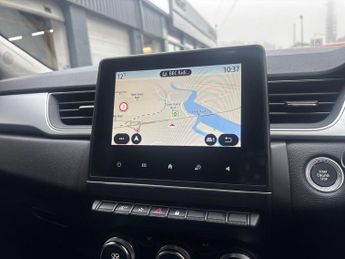 Renault Captur 1.3 TCE 140 S Edition 5dr EDC