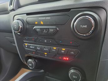 Ford Ranger Pick Up Double Cab Wildtrak 3.2 TDCi 200 Auto
