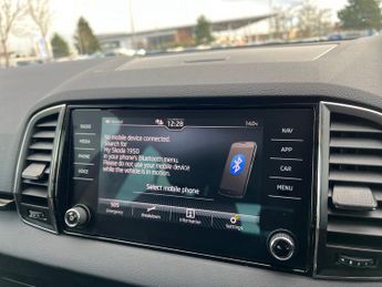 Skoda KAROQ 5Dr SE L 1.5 Auto