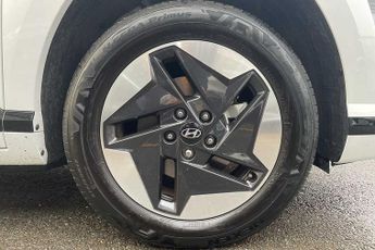 Hyundai Kona Advance Electric 65kWh EV (218ps)